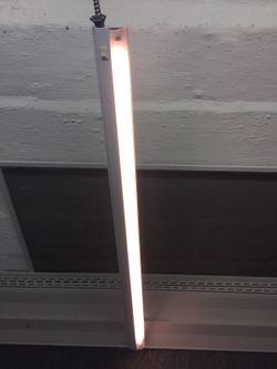 48"inch under cabinet fluorescent bulb fixture