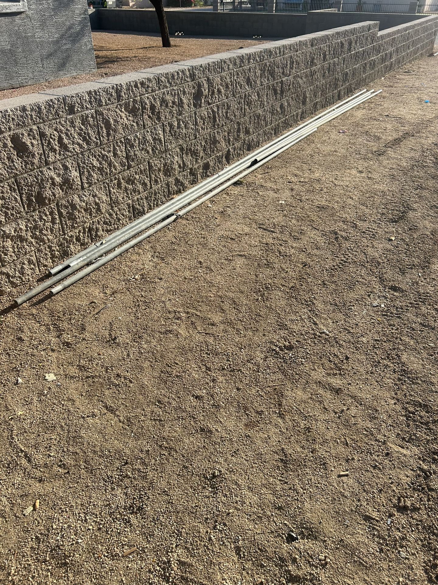 Chain-link fence top rail