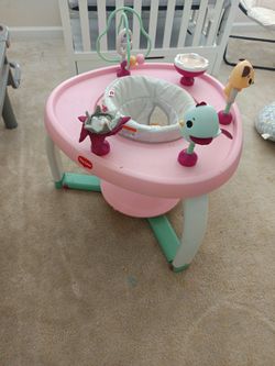 Tiny Love 5-in-1 Stationary Activity Center