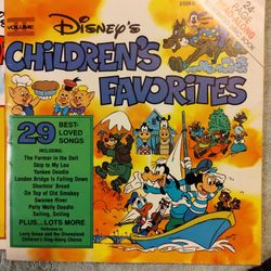 Vintage 1983 Disney's Children's Favorites illustrated color song book lot