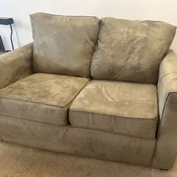 Loveseat – Microfiber, Moss Green – $20 OBO