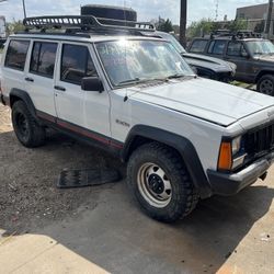 XJ Runner