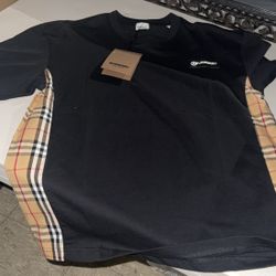 LARGE BURBERRY SHIRT FOR MEN BRAND  NEW 