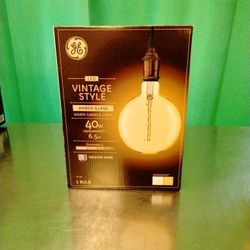 GE Vintage Style G63  LED 40 WATT 