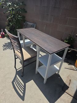 Desk & Chair