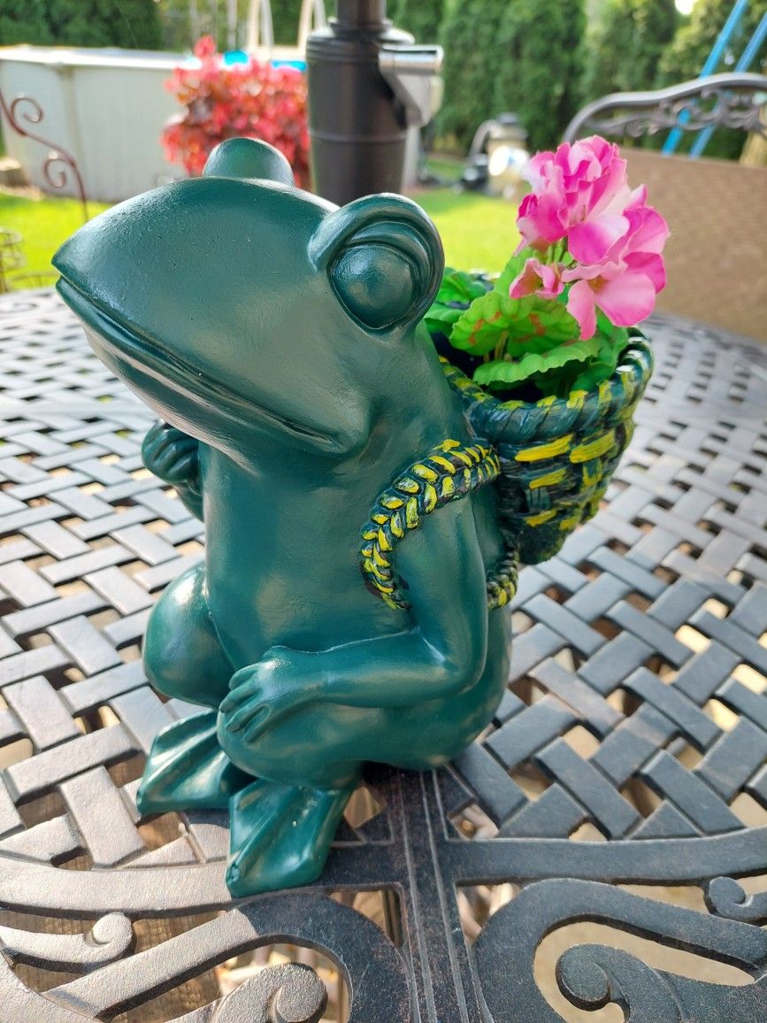 Frog Garden Decor H 10", Solid Resin