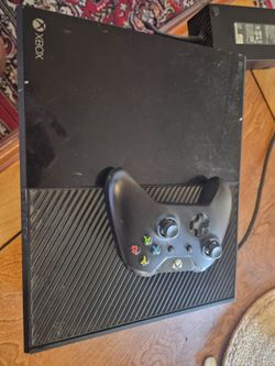Microsoft Xbox One Console with Controller