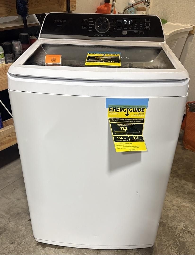 Frigidaire 27" Top Load Washer  $280!
