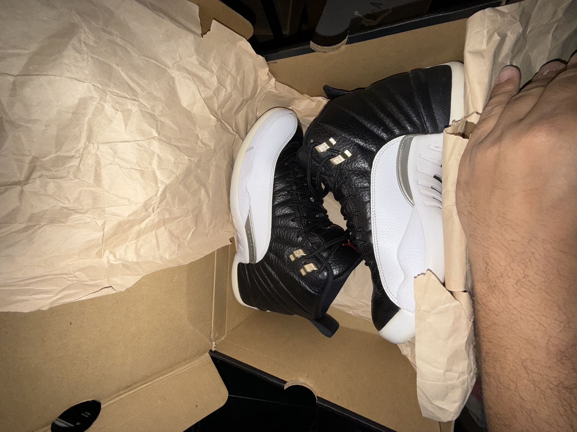 Play Off 12 Size 8.5 