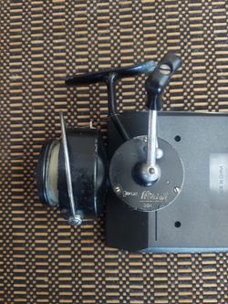 Garcia Mitchell 304 Fishing Reel 