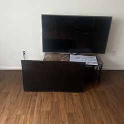 50 Inch Roku 60 Inch Samsung 
