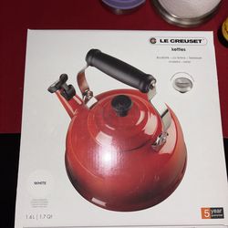 le creuset kettle