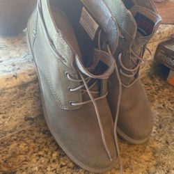 Women’s waterproof Kodiak boots
