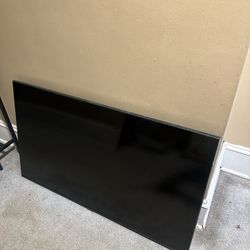 Got a 55" tv for sell 250$ Samsung crystal clear 4k