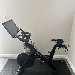 Peloton Bike