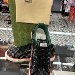 Men Shoes 