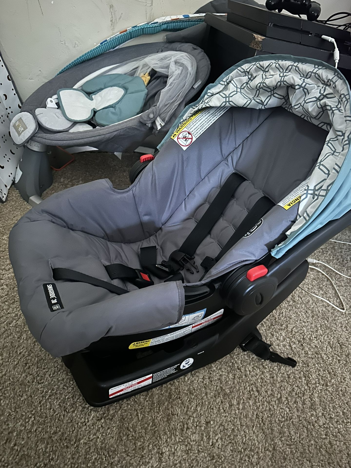 Graco Click and Connect Car Seat