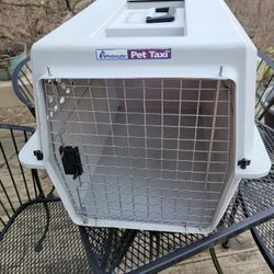 Petmate Pet Taxi Kennel