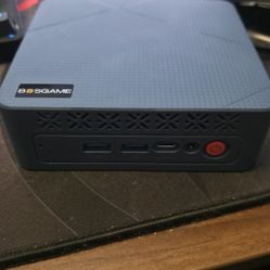 AMD RYZEN 5 Mini Pc  .