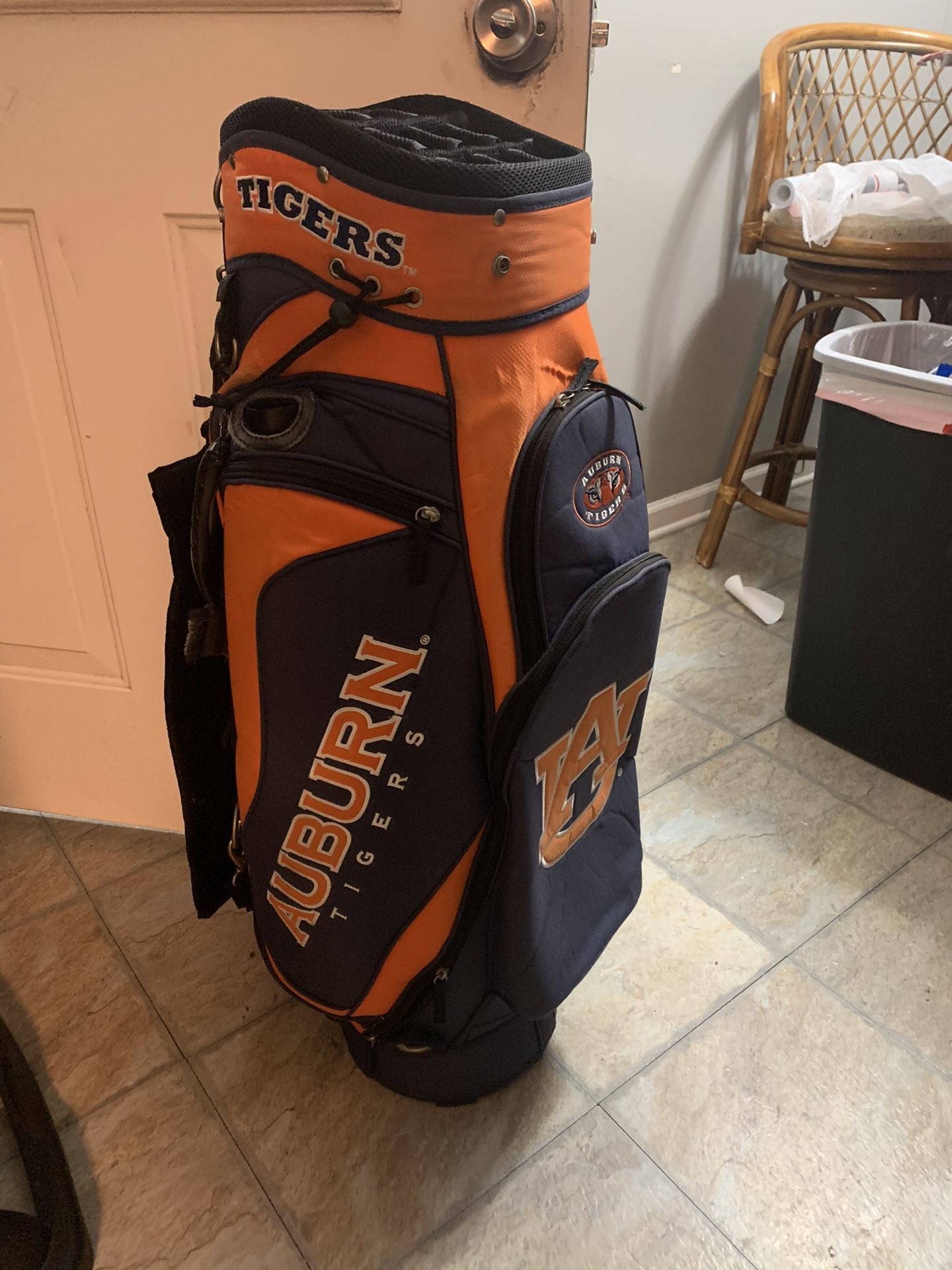 Collegiate Golf Club Bag 