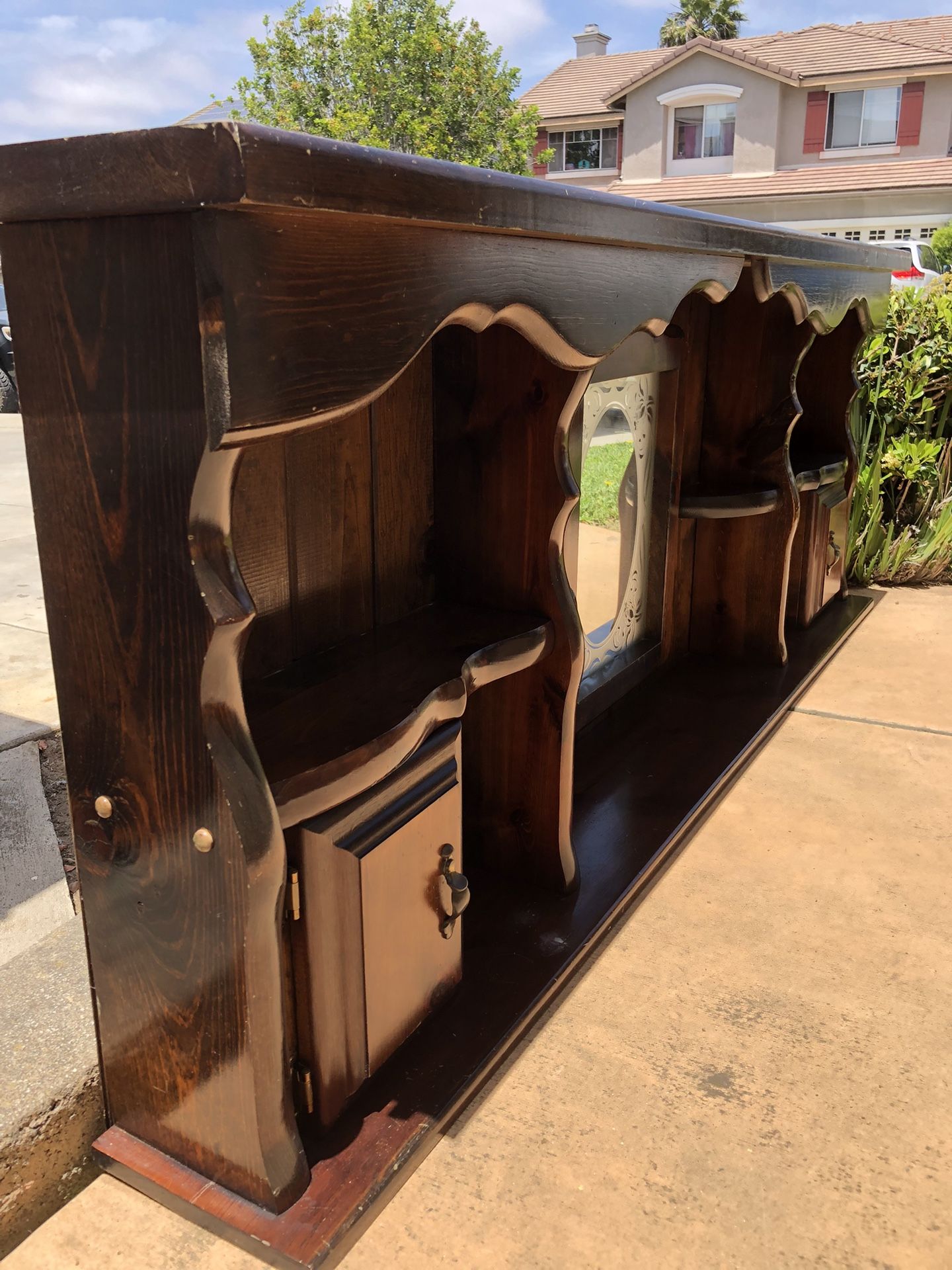 Headboard With Mirror And Little Doors