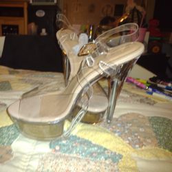 Pretty Little Things Stiletto Pumps Brand NEW!! 