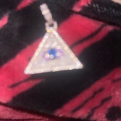 Silver Iluminati Pendant 