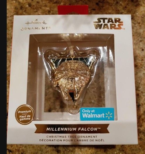 Hallmark Star Wars Millennium Falcon Ornament
