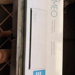 Silhouette Cameo 1 System And Accessories 