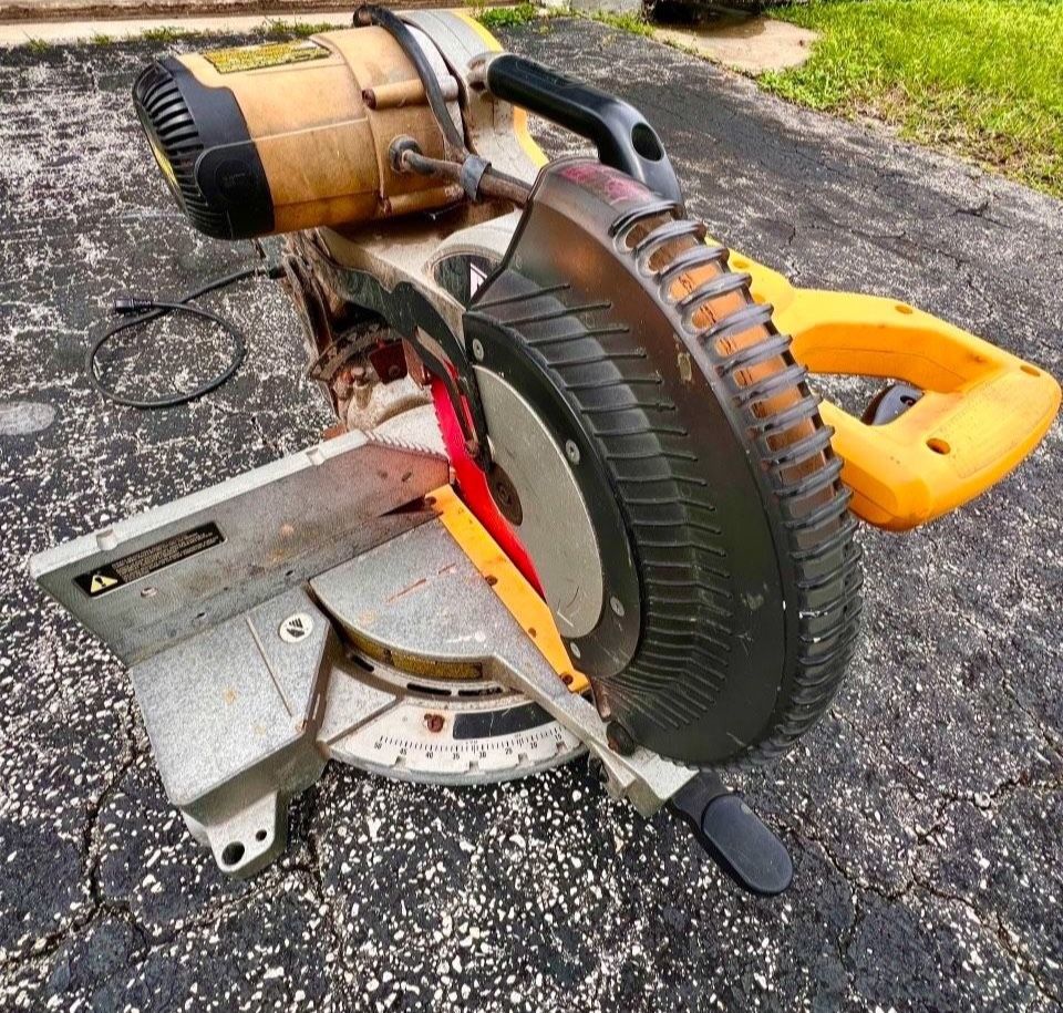 Dewalt Miter Saw