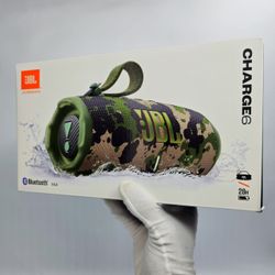 JBL Charge 6 Waterproof Bluetooth Speaker