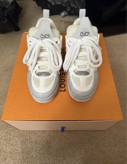 Louis Vuitton LV SKATE SNEAKERS SZ 9 White/Grey