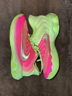 Men’s Nike Giannis Immortality 4 size 9