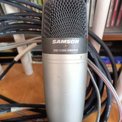 Microphone and stand with hook up