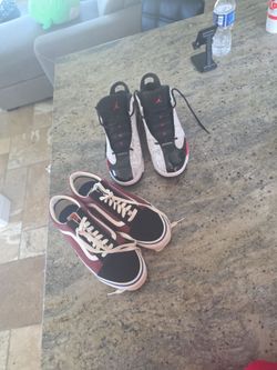 Shoes size 11