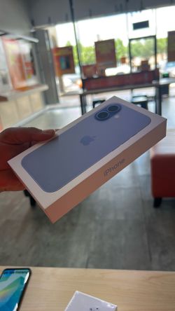 iPhone 17 in mist blue
