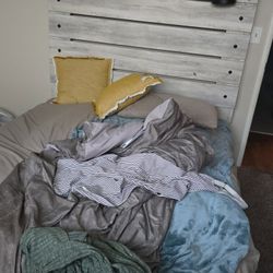 Bed Frame And Box Spring 