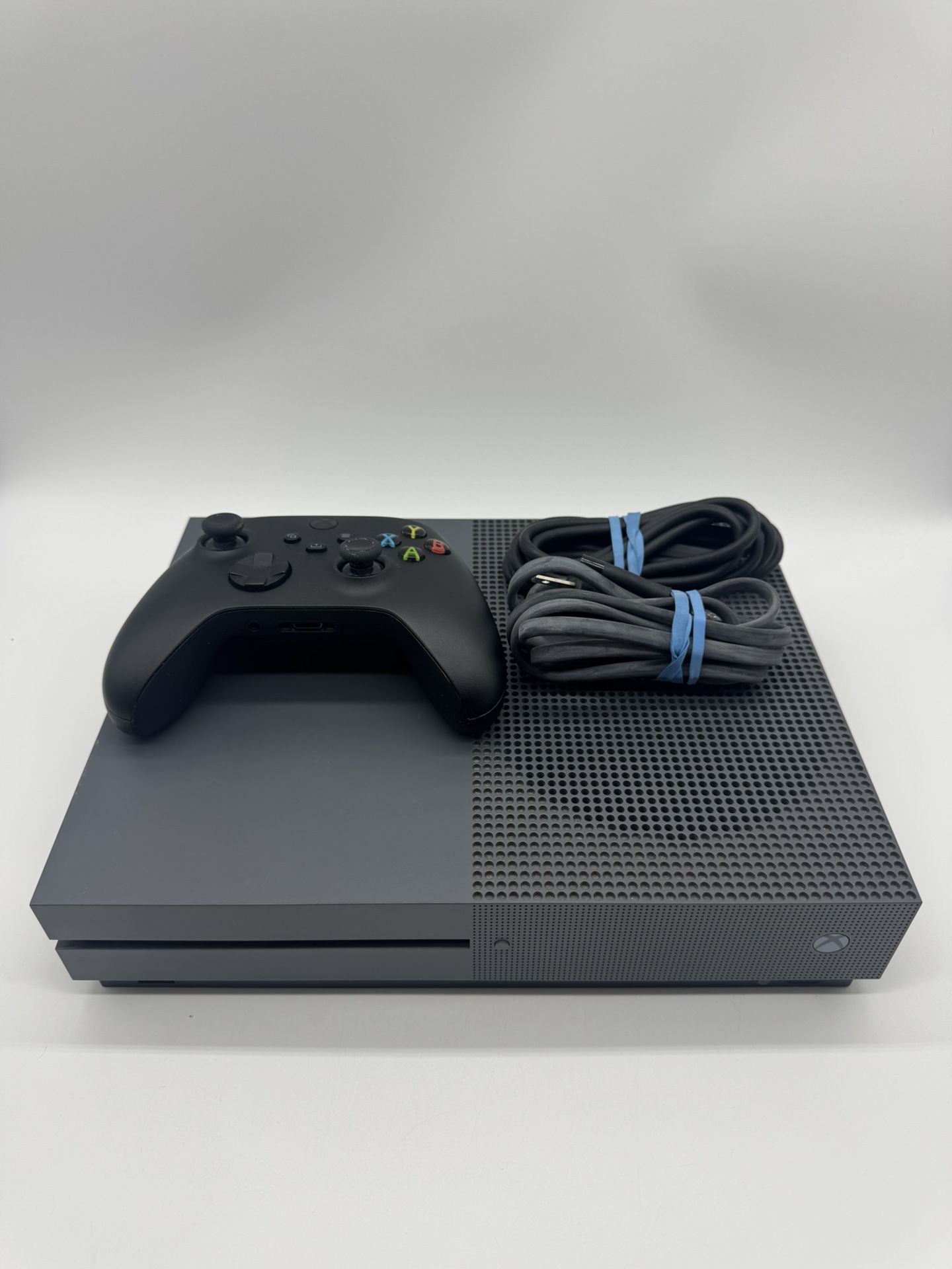 Microsoft Xbox One S 1681 500GB Gray w/ Controller & Power Cable Tested