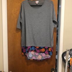Women’s Shirt Medium