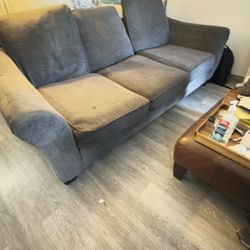 Couch For Free 
