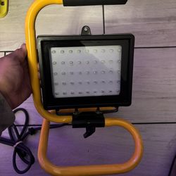 Luminar Work - 28 LED Work Light 