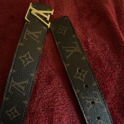 Louis Vuitton Belt & Receipt