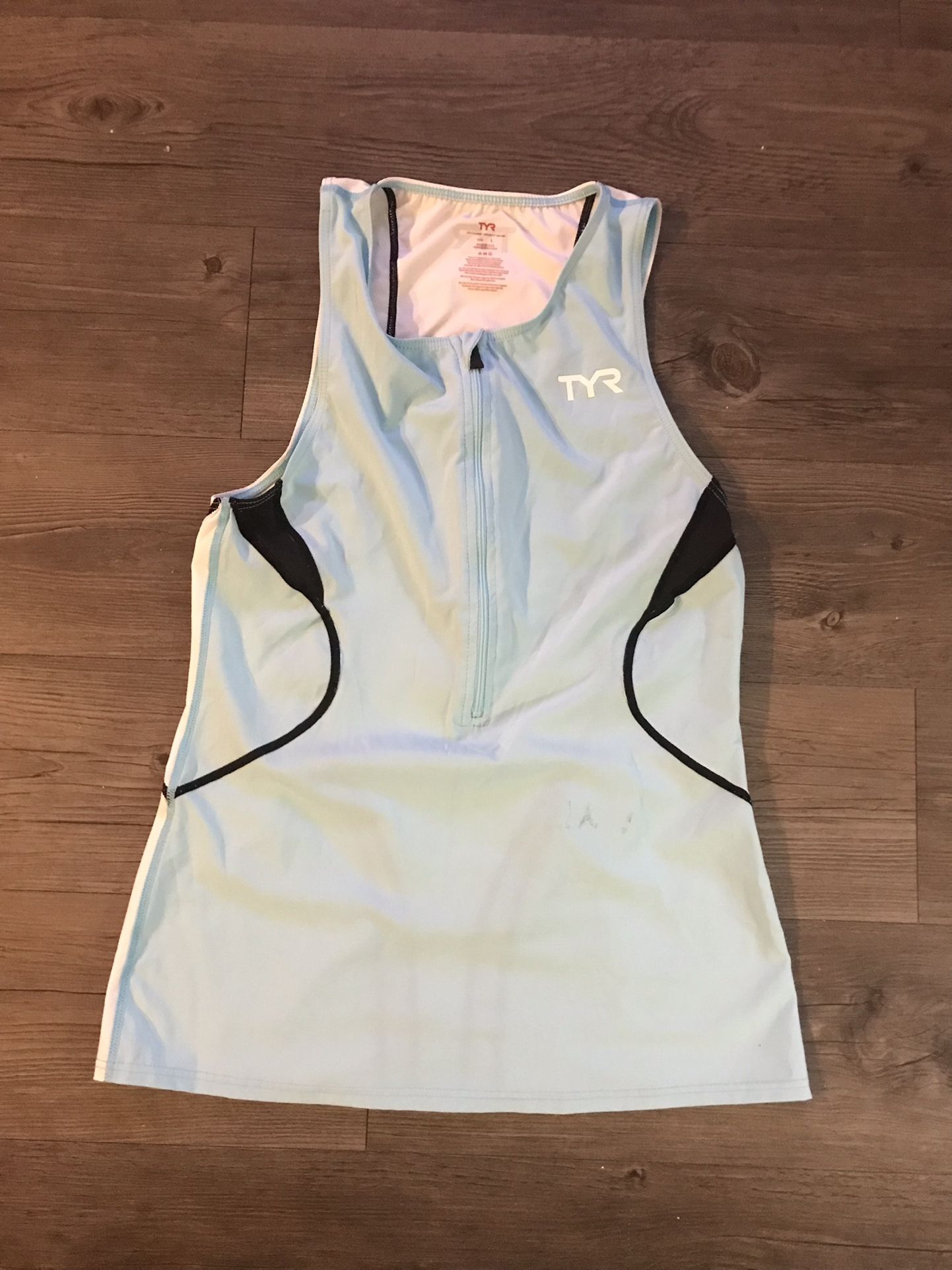 Women’s TYR Cycling Jersey - Large
