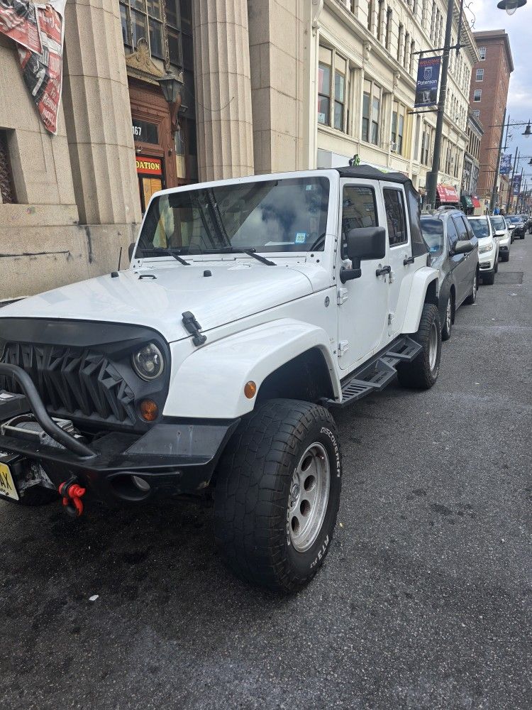Jeep Wrangler 4 Door Sahara Limited Edition