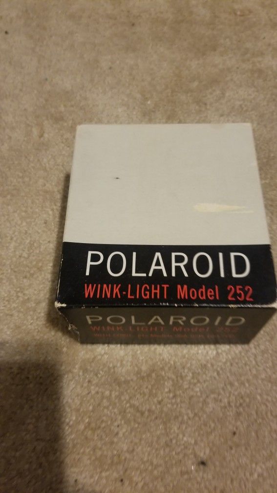 Polaroid Wink -light Model 252