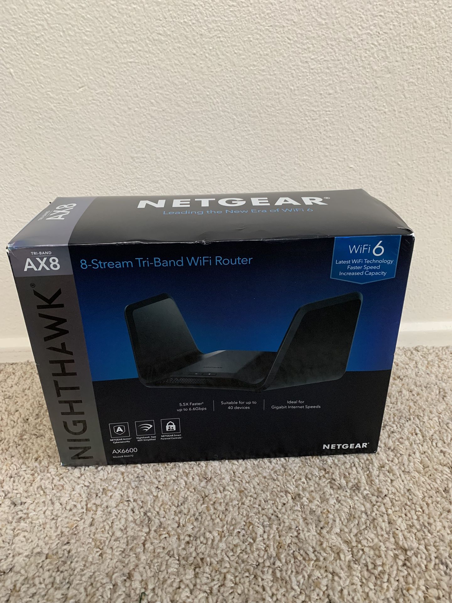Nighthawk 8 Stream Tri-Band Wi-Fi Router