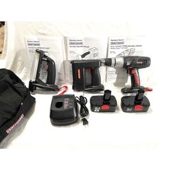 Great Condition Craftsman 19.2V 3 Piece Tool Set- Nailer Staple Tool, Drill Driver, Work Light, 2 Batteries, Charger & Tool Bag 