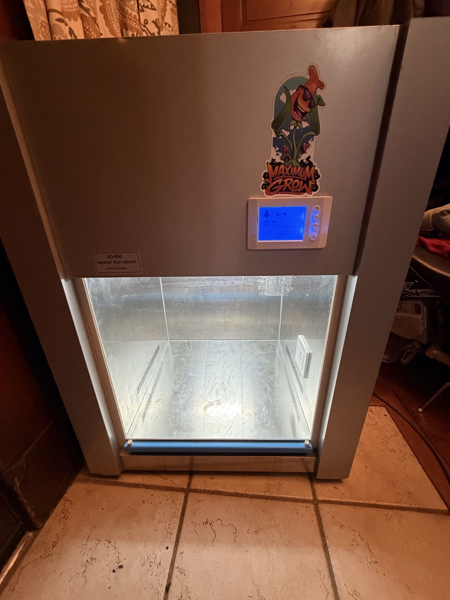 VD-650 Vertical Maximum Grow Laminar Flow Cabinet & Accessories Mycology / Lab Sterile Clean Bench