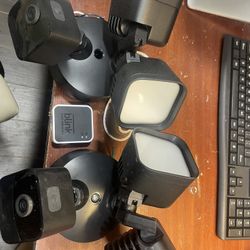 2x Blink Wired Floodlight Camera, camera,,, With Module