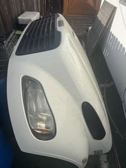 Freightliner M2 Hood